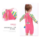 Bộ bơi bé gái hồng cộc liền, ngựa xanh, tay kẻ vàng (9017-2)