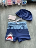 Quần bơi bé trai, màu xanh hình cá mập