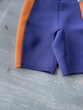 Bộ bơi giữ nhiệt bé trai dài liền, quần ngắn, xanh cam, vải dày 2.5mm DS M163704Y