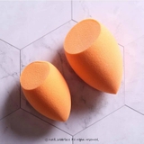 Mút tán nền Real Techniques Miracle Complexion Sponge