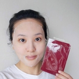 Mặt nạ giấy thu nhỏ lỗ chân lông, làm trắng da Naruko Raw's Jobs Tear Supercritical CO2 Pore Minimizing & Brightening Mask