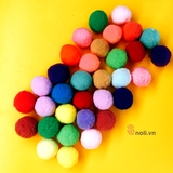 Pom Pom trang trí