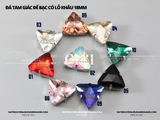 Túi 5 hạt đá tam giác đế bạc 18mm