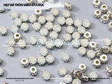 Túi 50-100 hạt đá tròn màu sữa đục đế bạc có lỗ khâu
