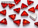 Túi 5 hạt đá tam giác đế bạc 18mm