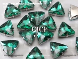 Túi 5 hạt đá tam giác đế bạc 18mm