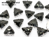 Túi 5 hạt đá tam giác đế bạc 18mm