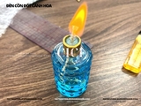 Đèn cồn đốt cánh hoa