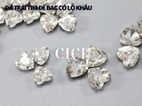 Đá trái tim viền đá trắng nhỏ đế BẠC có lỗ khâu