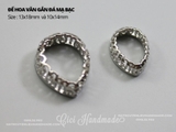 Đế hoa văn gắn đá hình giọt nước