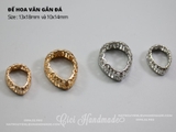 Đế hoa văn gắn đá hình giọt nước
