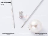 Cài áo hạt trai - White K