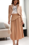 Allie pleated skirt in Nude