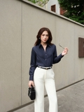 Áo sơ mi xếp ly ngực Lace