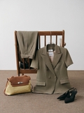Áo Blazer Nữ Sovereign Ngắn Tay Cổ V Dáng Ôm Công Sở WALENTY