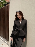 Áo Blazer Clair dáng ôm xoè, phối đai lưng lụa