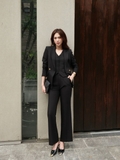 Áo blazer 2 khuy thanh lịch WALENTY