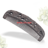 Lược gỗ đàn hương khắc hoa mẫu đơn – Món quà tinh tế tôn vinh vẻ đẹp và sự may mắn dành cho phụ nữ