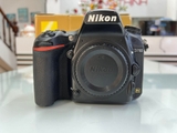 NIKON D750