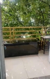 Ban công trước nhà Phường Bửu Long