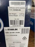Máy pha cà phê Espresso Delonghi Dedica EC685.BK màu Đen