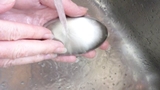 Trứng rửa tay khử mùi WMF