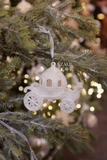Phụ kiện treo FairyLand nhũ trắng - Xe bí ngô 12x10cm