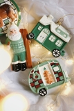 Phụ kiện treo Wonderland - Hành tinh xanh mint