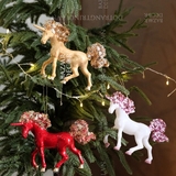 1 Kỳ lân đính sequin - Phụ kiện treo Noël Pearl Gloss Unicorn 16x11CM