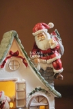 Mô hình để bàn phát sáng - Ngôi nhà ống khói và ông già Noel 14x17cm