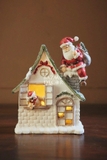 Mô hình để bàn phát sáng - Ngôi nhà ống khói và ông già Noel 14x17cm