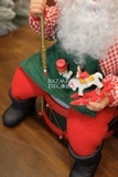 Đồ chơi ông già Noel tô màu có thể cử động