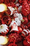.Hộp 39 phụ kiện & châu đỏ trắng - Santa Claus in Snowland