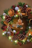 Vòng nguyệt quế 30cm Orange Forest - tặng kèm dây đèn ngôi sao