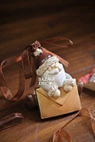 Phụ kiện treo cổ tích - Vintage Nostalgia - Lá thư ông già Noel