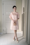 Đầm suông cổ tròn tay lỡ dài qua gối