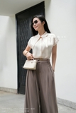 Áo sơ mi cổ Đức tay ngắn dài ngang hông