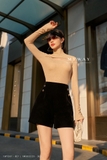 Quần short cạp cao phối cúc
