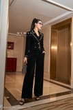 Áo vest nhung cổ hai ve phối viền sành điệu
