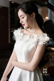 Đầm xòe rủ trễ vai đính hoa