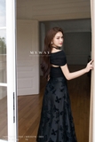 Chân váy xòe họa tiết dệt nổi