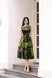 Đầm xòe rủ cổ thuyền vai chờm