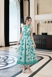 Đầm sơ mi sát nách họa tiết