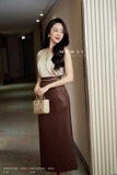 Áo kiểu dáng suông cổ tim