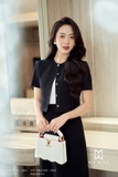 Chân váy xòe midi cạp cao