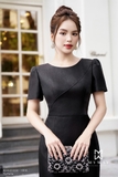 (2 màu) Đầm ôm cổ tròn tay ngắn