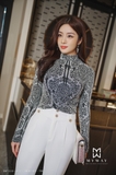 Áo thun cổ tròn dài tay