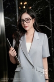 Áo vest dáng suông vừa phối cổ 2 ve