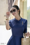 Đầm trên ôm dưới xòe cổ biến kiểu dài qua bắp