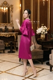 Đầm suông vừa dáng cổ tròn dài qua gối